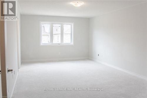 15 Huntsworth Avenue, Thorold (557 - Thorold Downtown), ON - Indoor Photo Showing Other Room