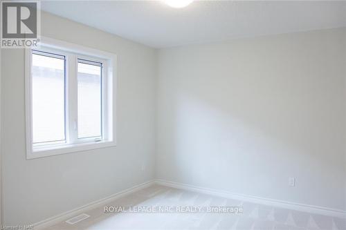 15 Huntsworth Avenue, Thorold (557 - Thorold Downtown), ON - Indoor Photo Showing Other Room