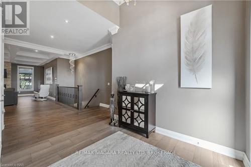 34 Angels Drive, Niagara-On-The-Lake (105 - St. Davids), ON - Indoor Photo Showing Other Room