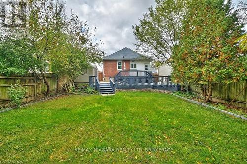 4660 Sixth Avenue, Niagara Falls (211 - Cherrywood), ON - Outdoor With Deck Patio Veranda