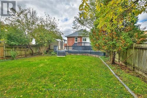 4660 Sixth Avenue, Niagara Falls (211 - Cherrywood), ON - Outdoor With Deck Patio Veranda