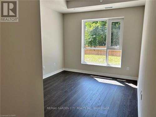 136 - 50 Herrick Avenue, St. Catharines (456 - Oakdale), ON - Indoor Photo Showing Other Room