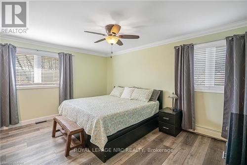 1768 Ridge Road N, Fort Erie (330 - Bertie Ridge), ON - Indoor Photo Showing Bedroom