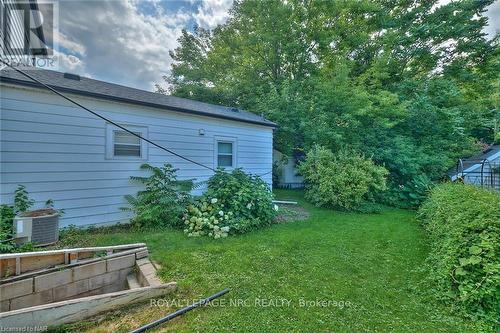 16-16.5 Lakeside Drive, St. Catharines (436 - Port Weller), ON - Outdoor