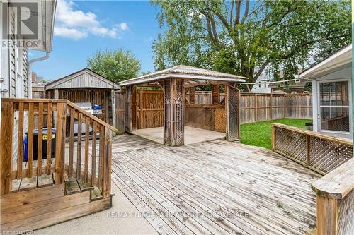 4586 Fifth Avenue, Niagara Falls (211 - Cherrywood), ON - Outdoor With Deck Patio Veranda With Exterior