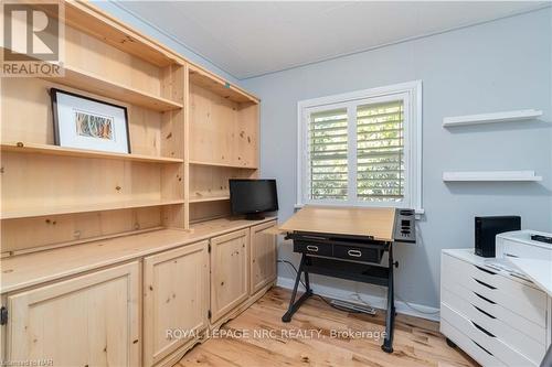 15 Mackie Street, St. Catharines (438 - Port Dalhousie), ON - Indoor Photo Showing Office