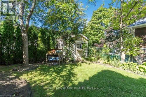 15 Mackie Street, St. Catharines (438 - Port Dalhousie), ON - Outdoor