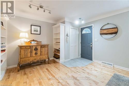 15 Mackie Street, St. Catharines (438 - Port Dalhousie), ON - Indoor Photo Showing Other Room