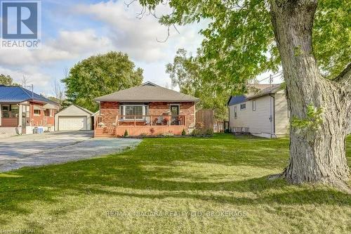 303 Riverside Drive, Welland (772 - Broadway), ON - Outdoor With Deck Patio Veranda