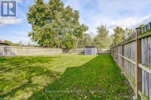 303 Riverside Drive, Welland (772 - Broadway), ON - Outdoor With Backyard