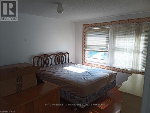 58 Carmine Crescent, St. Catharines (462 - Rykert/Vansickle), ON - Indoor Photo Showing Bedroom