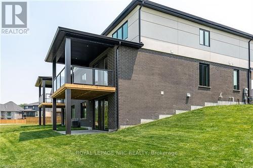 3953 Mitchell Crescent, Fort Erie (327 - Black Creek), ON - Outdoor With Exterior