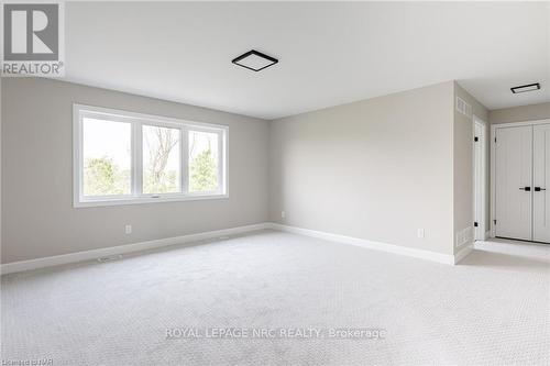 3953 Mitchell Crescent, Fort Erie (327 - Black Creek), ON - Indoor Photo Showing Other Room