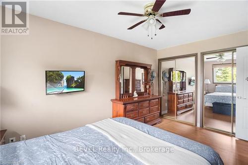 75 Aquadale Drive, St. Catharines (437 - Lakeshore), ON - Indoor Photo Showing Bedroom