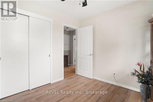 75 Aquadale Drive, St. Catharines (437 - Lakeshore), ON - Indoor Photo Showing Other Room