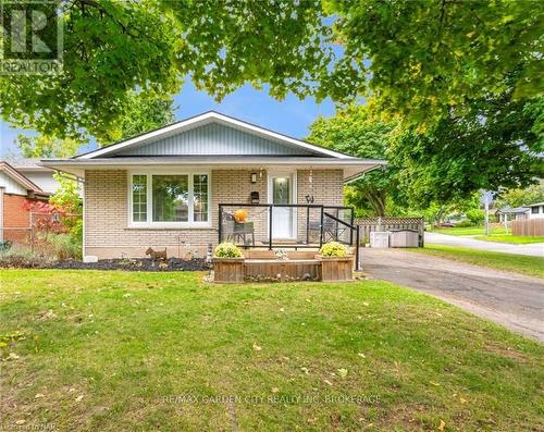 40 Densgrove Drive, St. Catharines (442 - Vine/Linwell), ON - Outdoor With Deck Patio Veranda