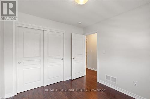 21 Elderberry Road, Thorold (558 - Confederation Heights), ON - Indoor Photo Showing Other Room