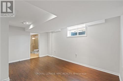 21 Elderberry Road, Thorold (558 - Confederation Heights), ON - Indoor Photo Showing Other Room