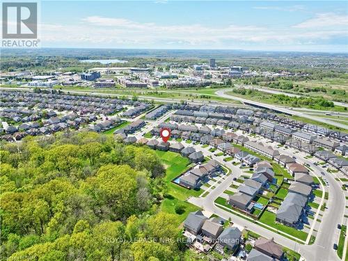 21 Elderberry Road, Thorold (558 - Confederation Heights), ON - Outdoor With View