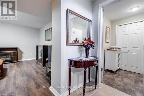 15 - 4300 Kalar Road, Niagara Falls (213 - Ascot), ON - Indoor Photo Showing Other Room