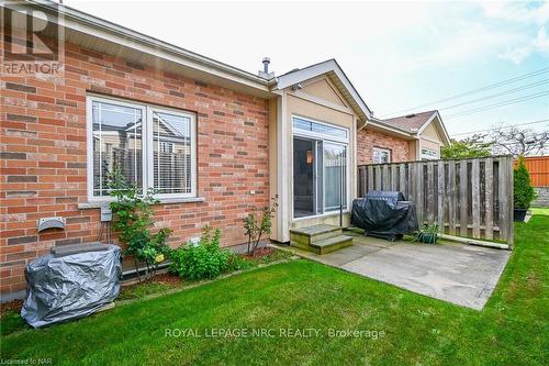 15 - 4300 Kalar Road, Niagara Falls (213 - Ascot), ON - Outdoor With Exterior