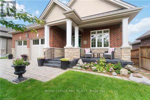 36 Hickory Avenue Avenue, Niagara-On-The-Lake (105 - St. Davids), ON - Outdoor With Deck Patio Veranda