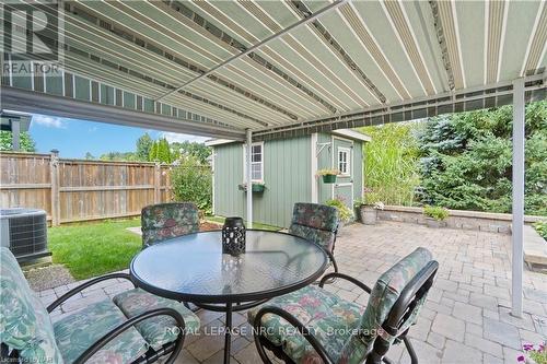 36 Hickory Avenue Avenue, Niagara-On-The-Lake (105 - St. Davids), ON - Outdoor With Deck Patio Veranda