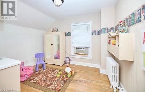 54 Henry Street, St. Catharines (451 - Downtown), ON - Indoor Photo Showing Other Room