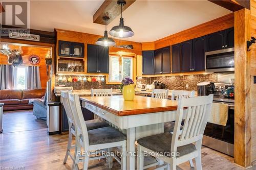 92 Warner Road, Niagara Falls (107 - Glendale), ON - Indoor Photo Showing Dining Room