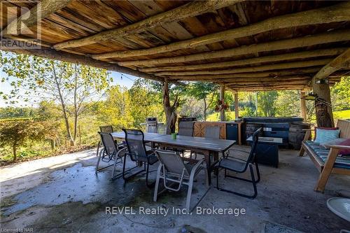 92 Warner Road, Niagara Falls (107 - Glendale), ON - Outdoor With Deck Patio Veranda With Exterior