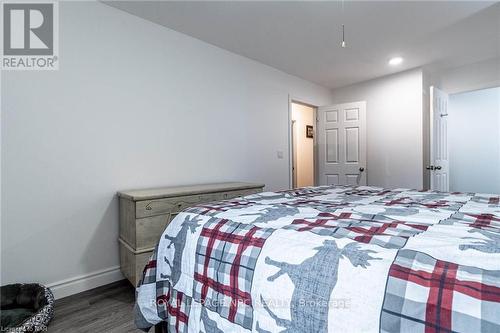 45 Knoll Street, Port Colborne (877 - Main Street), ON - Indoor Photo Showing Bedroom