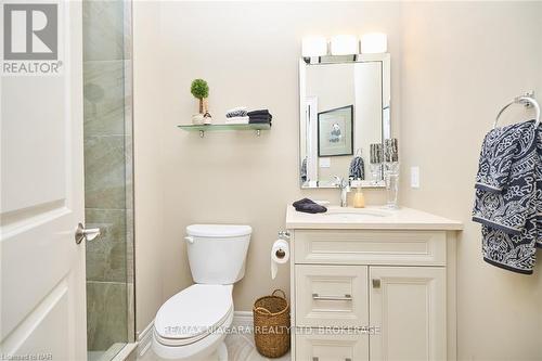 6 Derbyshire Drive, Fort Erie (335 - Ridgeway), ON - Indoor Photo Showing Bathroom