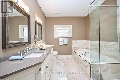 6 Derbyshire Drive, Fort Erie (335 - Ridgeway), ON - Indoor Photo Showing Bathroom