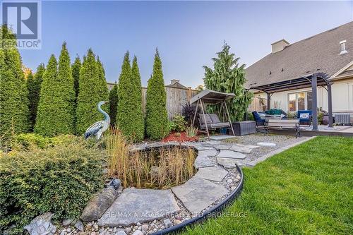 2362 Walker Court, Niagara Falls (206 - Stamford), ON - Outdoor With Deck Patio Veranda