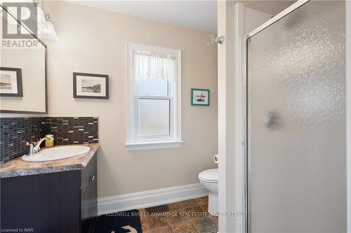 269 Sugarloaf Street, Port Colborne (878 - Sugarloaf), ON - Indoor Photo Showing Bathroom