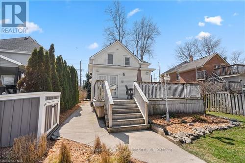 269 Sugarloaf Street, Port Colborne (878 - Sugarloaf), ON - Outdoor With Deck Patio Veranda