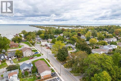 100 Arthur Street, St. Catharines (436 - Port Weller), ON - Outdoor With Body Of Water With View