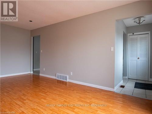 9 Churchill Street, St. Catharines (458 - Western Hill), ON - Indoor Photo Showing Other Room