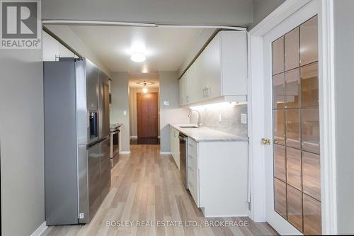 605 - 3 Towering Heights Boulevard, St. Catharines (461 - Glendale/Glenridge), ON - Indoor Photo Showing Kitchen