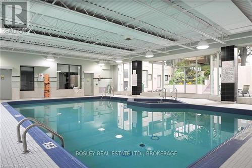 605 - 3 Towering Heights Boulevard, St. Catharines (461 - Glendale/Glenridge), ON - Indoor Photo Showing Other Room With In Ground Pool