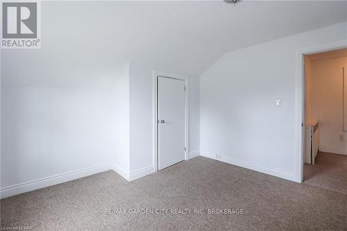 4477 Jordan Road, Lincoln (980 - Lincoln-Jordan/Vineland), ON - Indoor Photo Showing Other Room