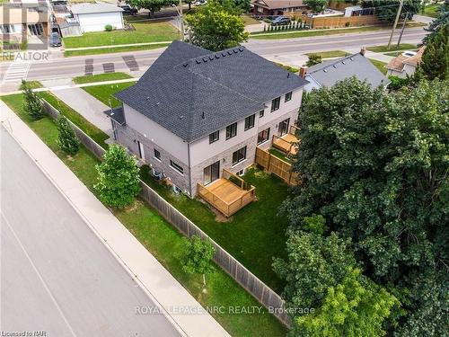 B - 427 Vine Street, St. Catharines (442 - Vine/Linwell), ON - Outdoor With View