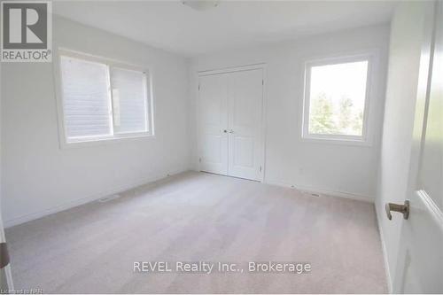 87 Caroline Street, Welland (773 - Lincoln/Crowland), ON - Indoor Photo Showing Other Room