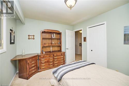 21 Windermere Court, Welland (767 - N. Welland), ON - Indoor Photo Showing Bedroom