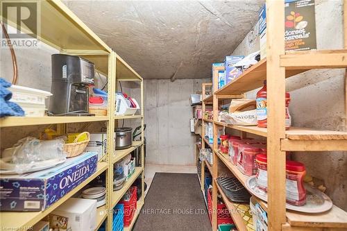 21 Windermere Court, Welland (767 - N. Welland), ON - Indoor With Storage