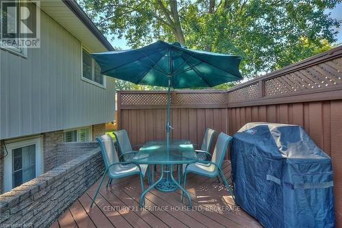 21 Windermere Court, Welland (767 - N. Welland), ON - Outdoor With Deck Patio Veranda With Exterior