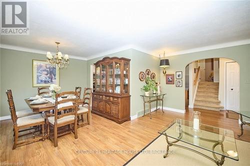 21 Windermere Court, Welland (767 - N. Welland), ON - Indoor Photo Showing Dining Room