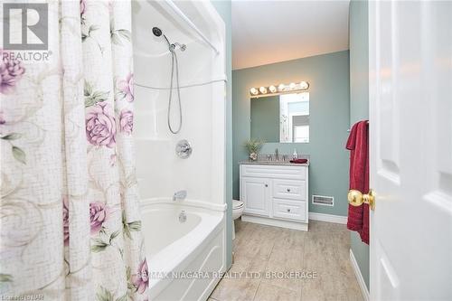 5091 Highway #3, Port Colborne (874 - Sherkston), ON - Indoor Photo Showing Bathroom