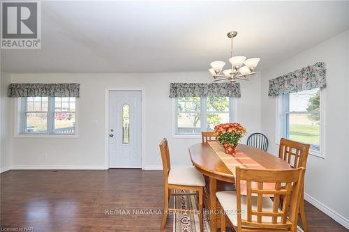 5091 Highway #3, Port Colborne (874 - Sherkston), ON - Indoor Photo Showing Dining Room