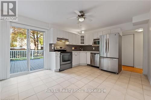 17 Sandown Street, St. Catharines (446 - Fairview), ON - Indoor Photo Showing Kitchen With Stainless Steel Kitchen